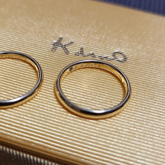 【ケイウノ ブライダル(K.UNO BRIDAL)の口コミ】 お互いにアクセサリーを習慣的に付けるタイプでなかったため、あまり目立…