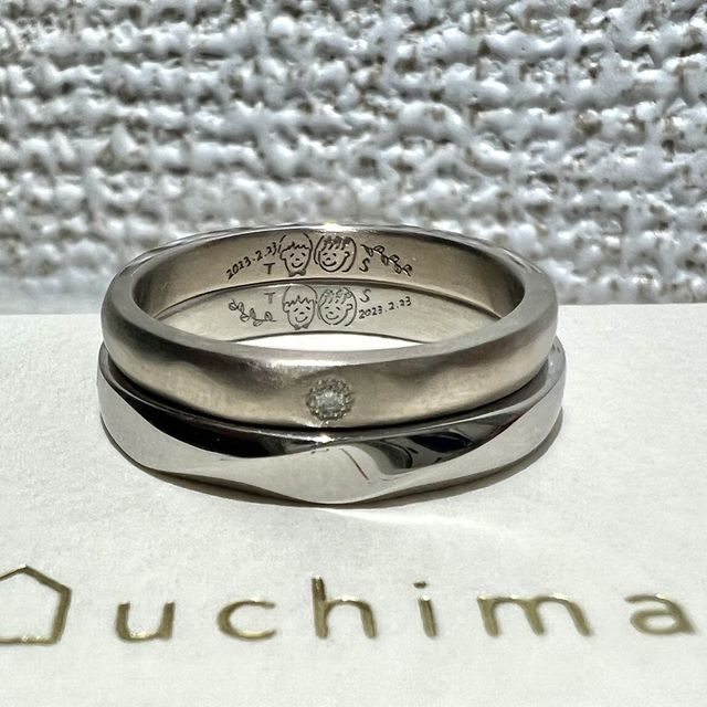 【uchimari(ウチマリ)の口コミ】 1番の決め手は手描きの刻印を内側に入れられるところです。
手描きの刻印…