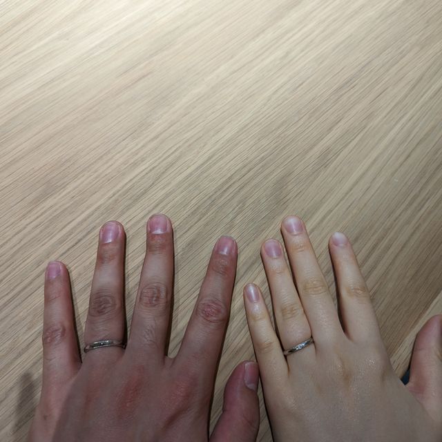 【ECRIN(エクラン)の口コミ】 デザイン、指に合うかどうか。色合い、ミル打ち、材料の種類、色、付けら…