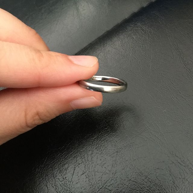 【島田工房(しまだこうぼう)の口コミ】 金属アレルギーのため、チタンのリングを探していたらこの指輪を見つけま…
