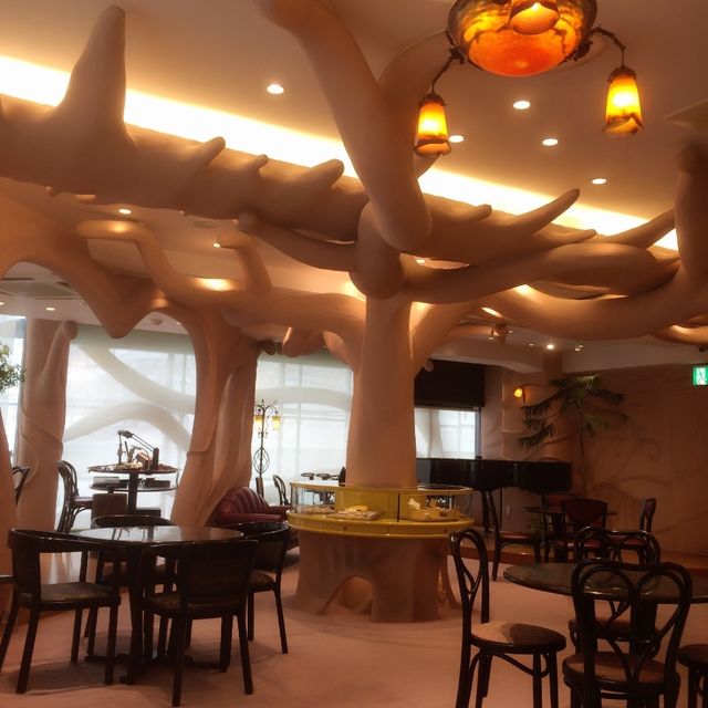 【ケイウノ ブライダル(K.UNO BRIDAL)の口コミ】 他にはないデザインが多くあります。結婚指輪に関しては、ゴールドを組み…