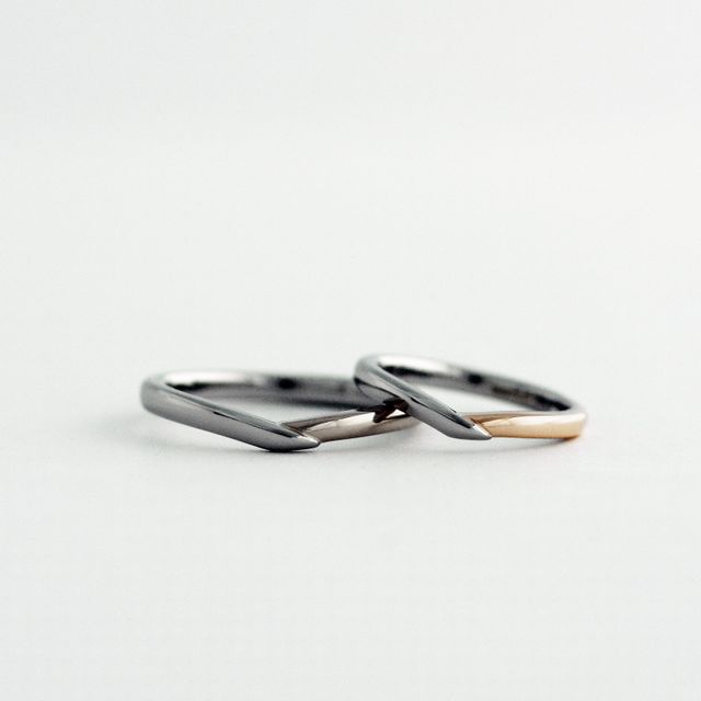 【atelier CraM(アトリエ クラム)の口コミ】 2種類の色が入るデザインが素敵だなと思い、選びました。
色も、自分たち…