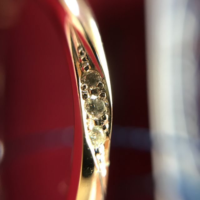 【Beauty and the Beast(ディズニー美女と野獣)の口コミ】 たまたま入った店で見つけました。
二人にとって美女と野獣の映画が思い出…