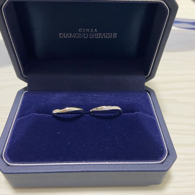 【銀座ダイヤモンドシライシの口コミ】 指輪のデザインにこだわりがあったので事前にネットで調べていた欲しいデ…