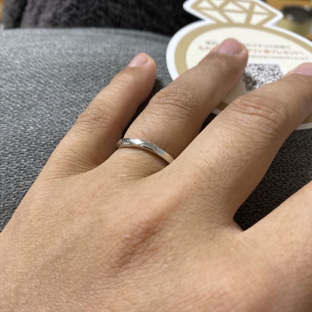 【銀座ダイヤモンドシライシの口コミ】 妻の指輪のデザインが良く、本人と自分も気にいったため。
アフターフォロ…