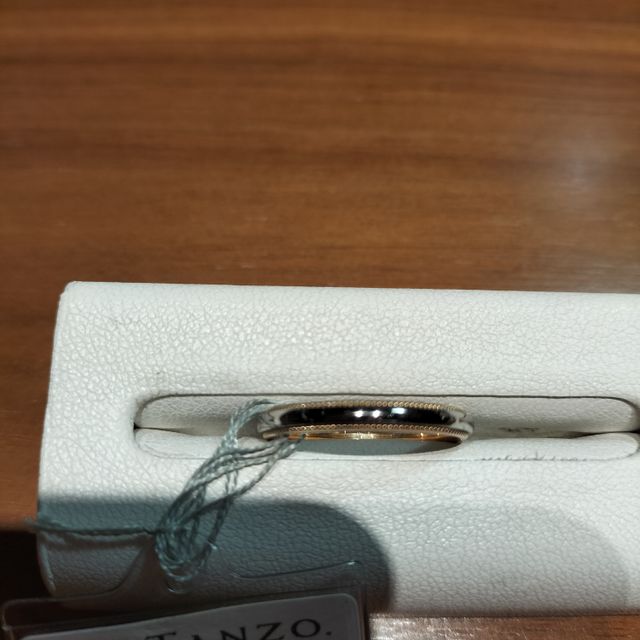 【TANZO.(鍛造指輪)の口コミ】 鍛造製法で自分達の理想の指輪が作れることは他のブランドでは叶わないと…