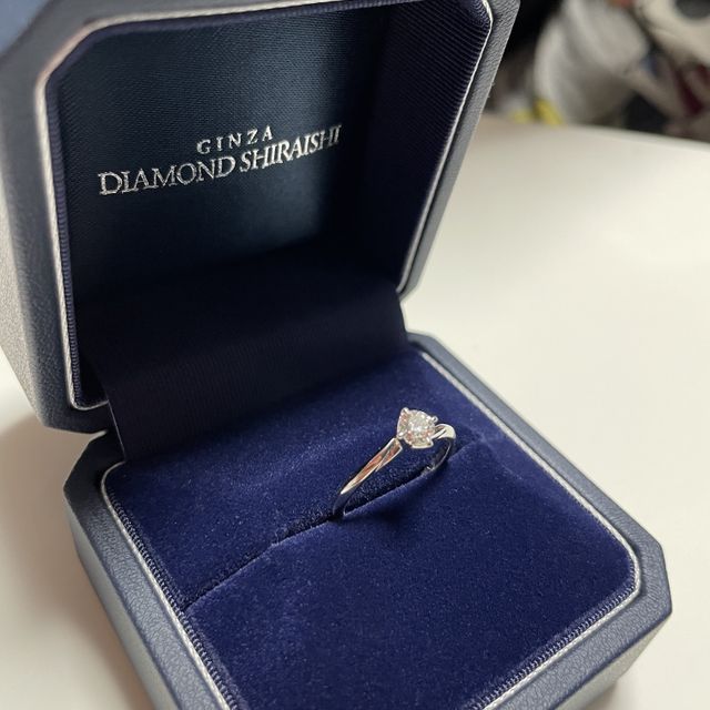 【銀座ダイヤモンドシライシの口コミ】 シンプルながら洗練されたデザイン、着け心地、また、価格帯もリーズナブ…