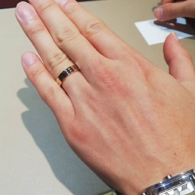【カルティエ(Cartier)の口コミ】 『結婚指輪で気になっていたのは3点』
①トリニティウェディング
②マイヨン…