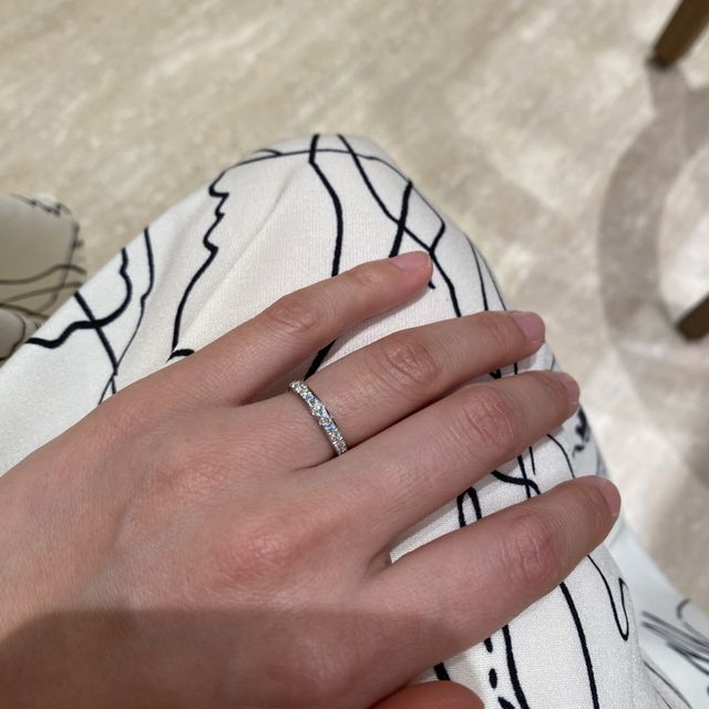 【ヴァンドーム青山(VENDOME AOYAMA)の口コミ】 この指輪はマリッジリングではないですが、マリッジリングと同じデザイン…