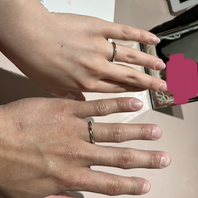 【TRECENTI(トレセンテ)の口コミ】 長時間指輪を装着していても、指が痛くならないように指輪の内側が丸く加…