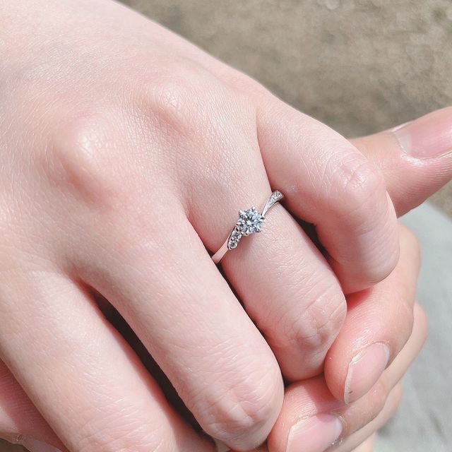 【アイプリモ(I-PRIMO)の口コミ】 デザイン、普段使いのしやすさ、ダイヤの綺麗さ、日常的につけても違和感…