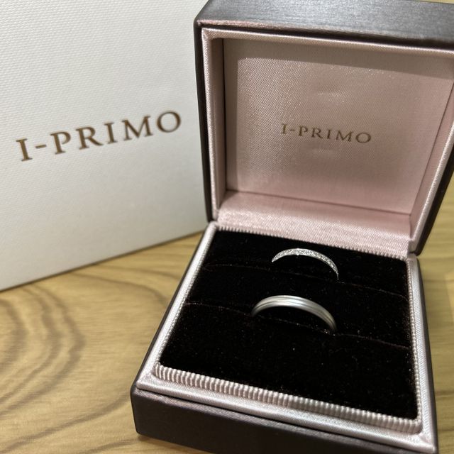 【アイプリモ(I-PRIMO)の口コミ】 ハーフエタニティのペアが良かったので、2人が気に入った結婚指輪が見つか…
