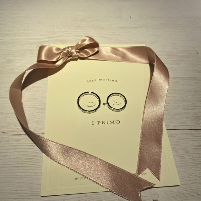 【アイプリモ(I-PRIMO)の口コミ】 石が入っていないものを探していて
なおかつペアで同じデザインの指輪をさ…