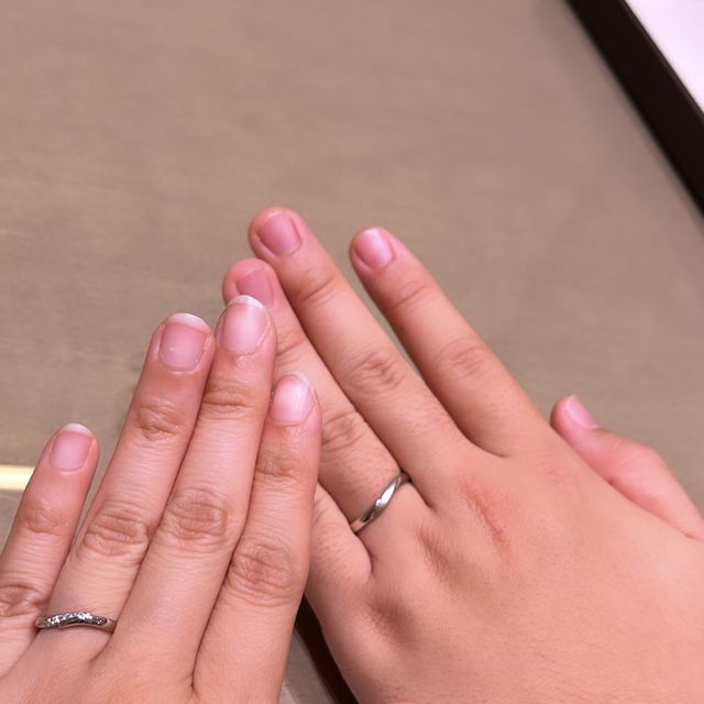 【アイプリモ(I-PRIMO)の口コミ】 なるべくシンプルなデザインを探しておりましたが、優柔不断な私たちにス…