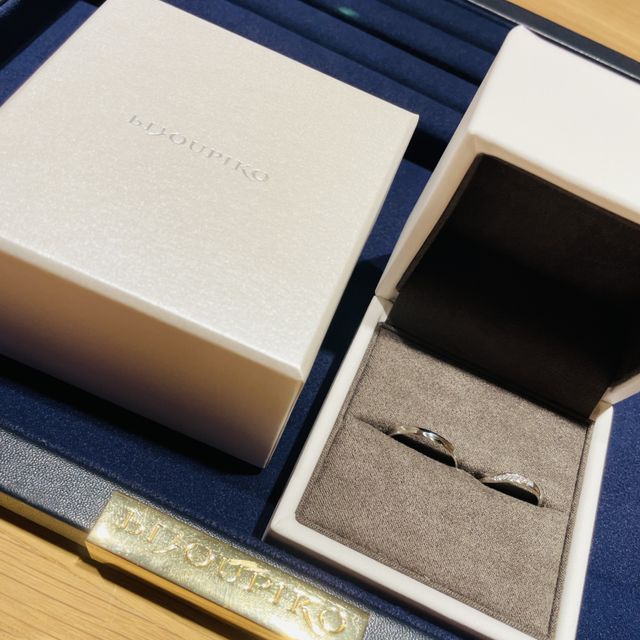 【BONDS(ボンズ)の口コミ】 ペアで10万円で買えると広告を見て、実際に見てみました。その値段には思…