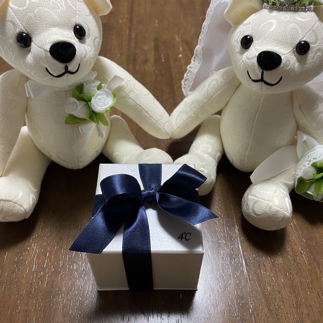 【4℃ BRIDAL(ヨンドシーブライダル)の口コミ】 ウェーブの形状が女性用も男性用もデザイン性があり、とても気に入りまし…