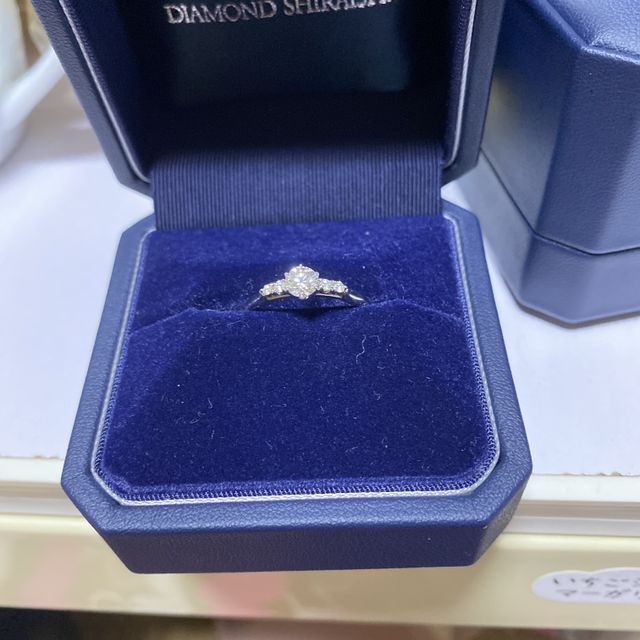 【銀座ダイヤモンドシライシの口コミ】 指輪のイメージが彼女とのイメージとぴったり合い、店員の方からのお話し…