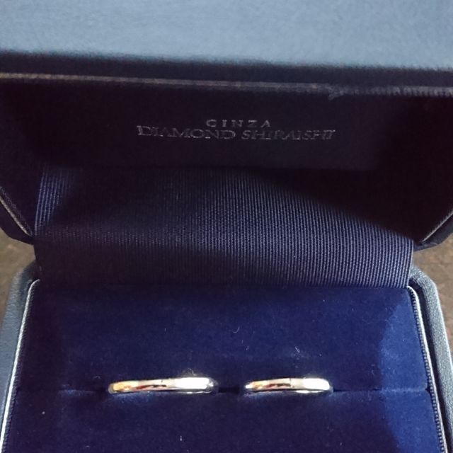 【銀座ダイヤモンドシライシの口コミ】 シンプルでひっかかりのないデザインを探していました。こちらのデザイン…