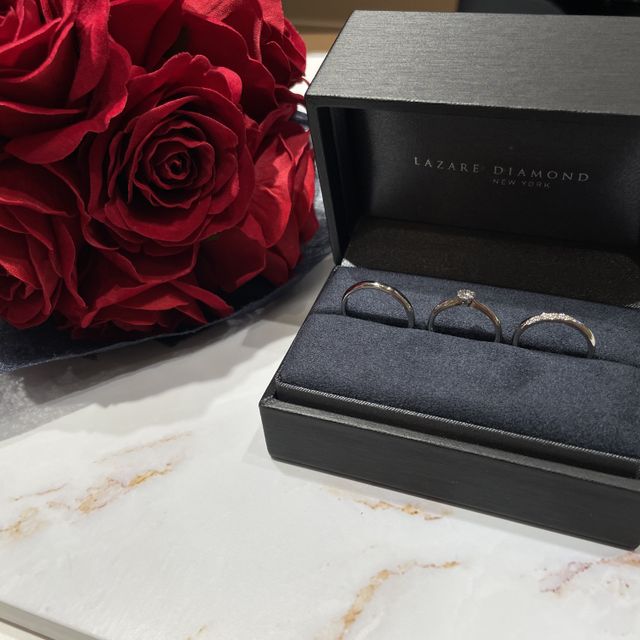 【ラザール ダイヤモンド(LAZARE DIAMOND)の口コミ】 シンプルなものを探していたので好みのデザインがあったことが決め手の1つ…