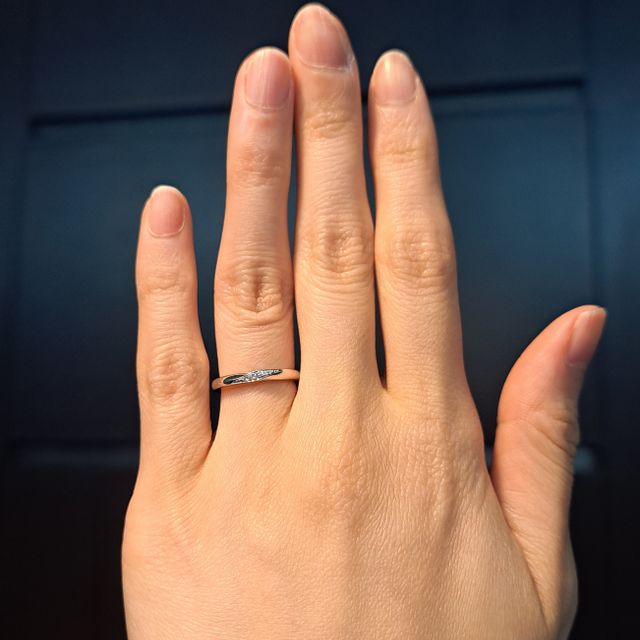 【TRECENTI(トレセンテ)の口コミ】 スリムでシンプルなデザインを探しておりお気に入りのリングに出会えまし…