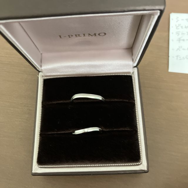 【アイプリモ(I-PRIMO)の口コミ】 シンプルなデザインでありつつ、キラキラ感がしっかり感じられてとても良…