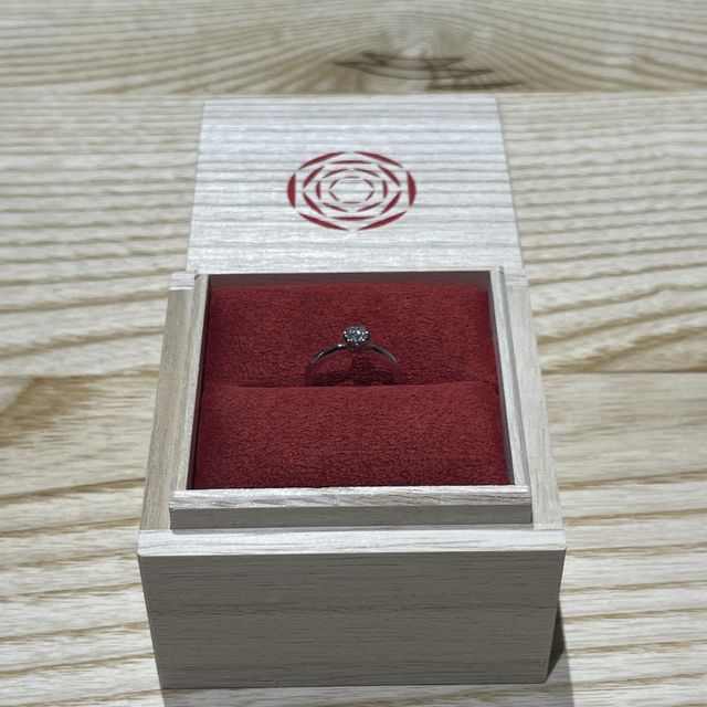 【出雲結(いずもゆい)の口コミ】 それぞれの指輪にコンセプトと名前がついていましたが、一番惹かれたのが…