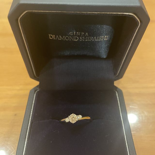 【銀座ダイヤモンドシライシの口コミ】 プロポーズ時にダイヤモンドのみ購入し、あとからデザインを決めました。…