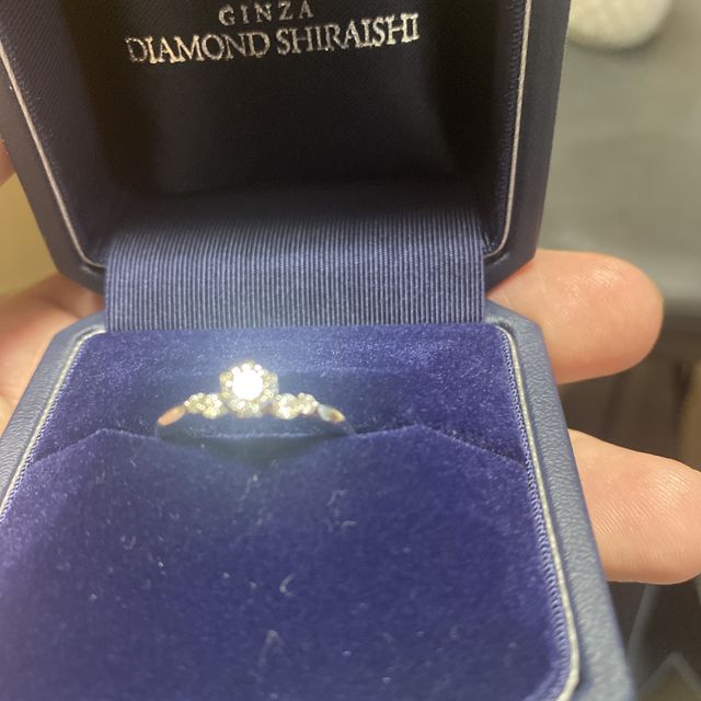 【銀座ダイヤモンドシライシの口コミ】 会社の先輩におすすめを紹介してもらい、一生モノになるため大切に選びま…