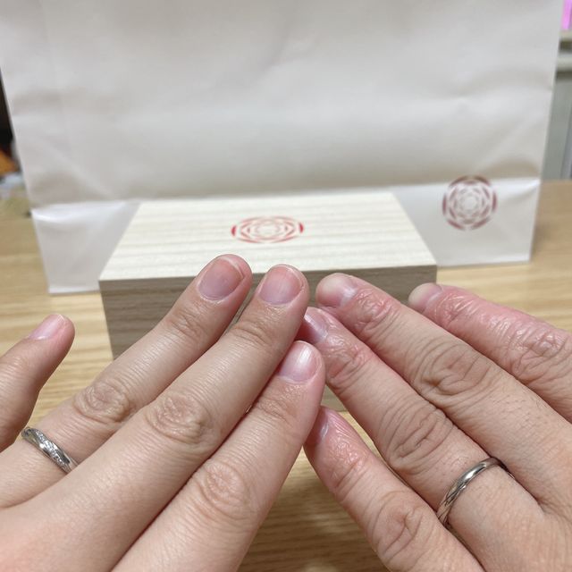 【出雲結(いずもゆい)の口コミ】 デザイン、コンセプトに惹かれ購入を決めました。特に指輪のデザインを決…