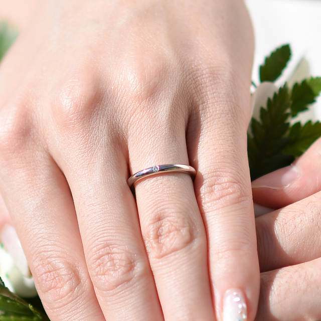 【ブルガリ(BVLGARI)の口コミ】 シンプルで、付け心地が良かったことが一番です。手を握った時に、リング…