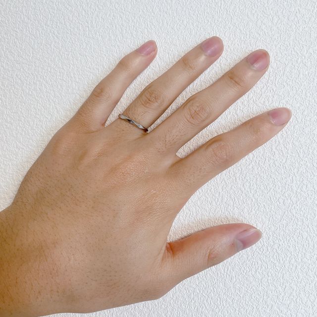 【BIJOUPIKO(ビジュピコ)の口コミ】 彼女が選びました。プラチナではなく、ピンクゴールドがいいとのことで、…