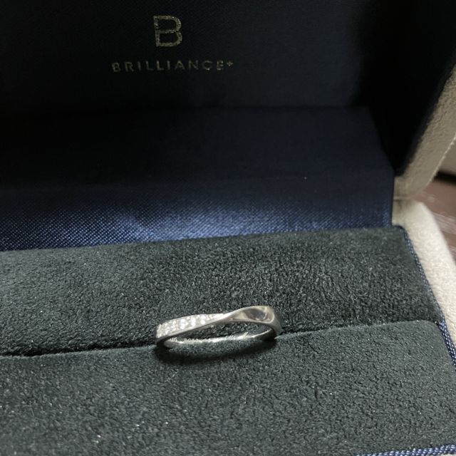 【BRILLIANCE+(ブリリアンスプラス)の口コミ】 シンプルながらも他の人がつけていないデザインを探していました。ただの…