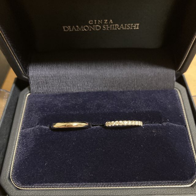 【銀座ダイヤモンドシライシの口コミ】 エタニティリングを探していて、いろいろな店舗のものを見たけれども、銀…