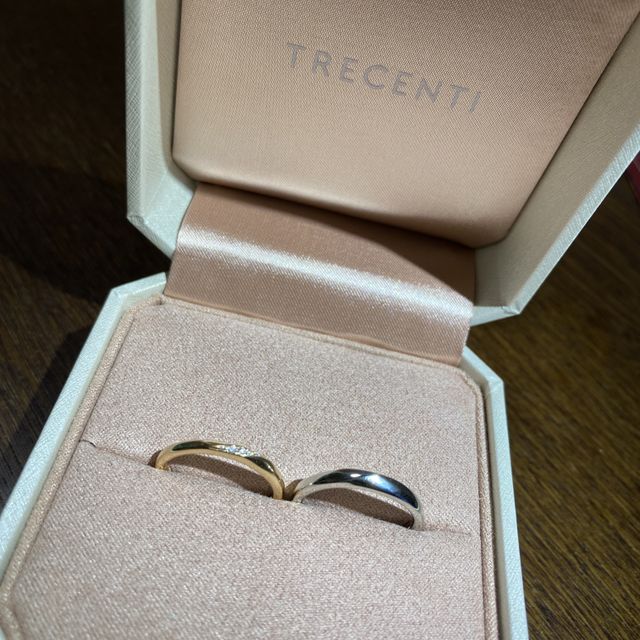 【TRECENTI(トレセンテ)の口コミ】 ピンクゴールドのものを探していて、こちらの指輪はセミオーダーで作って…
