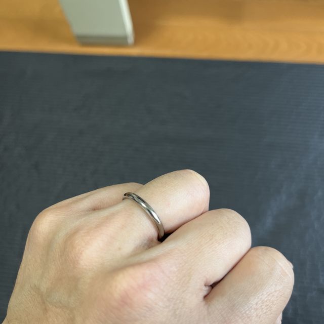 【【閉業】フラー・ジャコー(FURRER-JACOT)の口コミ】 シンプルなデザインと他には無いつけ心地です。
シンプルかつストレートの…