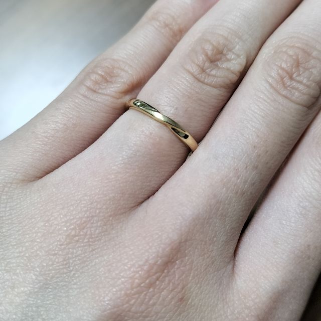 【鎌倉彫金工房の口コミ】 先輩方の写真の中で凄くイメージと近いのがあり、自分でも作ってみたいと…