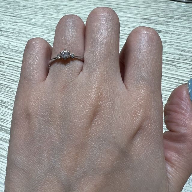 【TRECENTI(トレセンテ)の口コミ】 初めて指輪を探しに行く方にはお勧めします。
私は三店舗目で、試着しまし…
