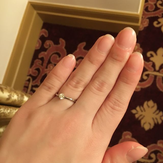 【俄(にわか)の口コミ】 数店舗、指輪のお店を見てまわりましたが、指輪が一つ一つ繊細で、細く、…