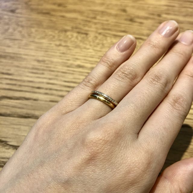 【NIESSING(ニーシング)の口コミ】 試着したエタニティリングは爪のないデザインが特徴的でした。日本のブラ…