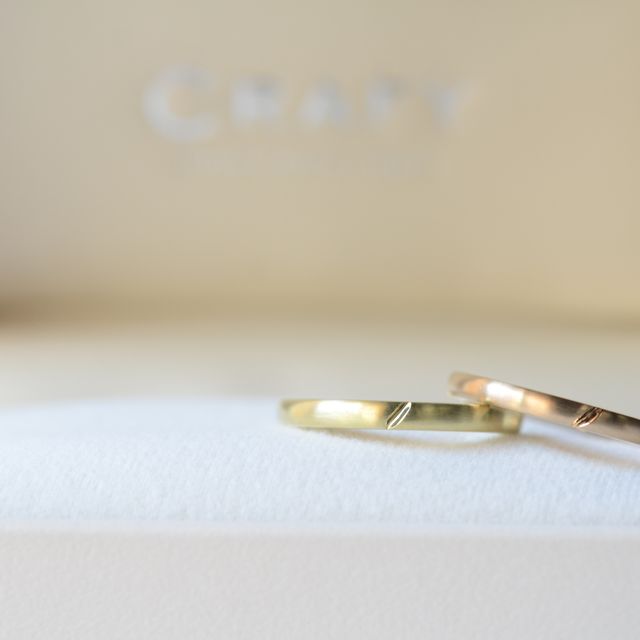 【CRAFY(クラフィ)の口コミ】 ペアで15万程度で、ブランドにとらわれないものを探していました。
こちら…