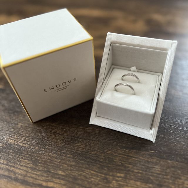 【ENUOVE(イノーヴェ)の口コミ】 婚約指輪を買わないことにしたので、ダイヤが入っているものがいいと思い…