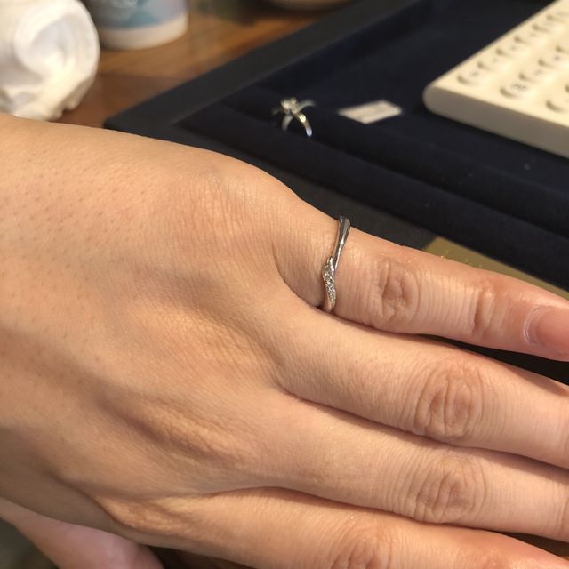 【BIJOUPIKO(ビジュピコ)の口コミ】 【素材について】
プラチナ950で探していましたが、結果ホワイトゴールド…