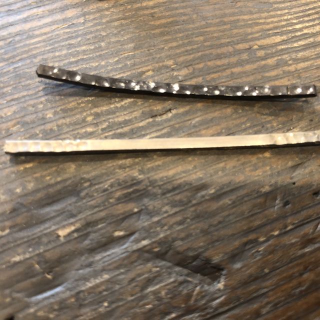 【鎌倉彫金工房の口コミ】 悩むところとしては、金属、デザイン、サイズの3点です。
金属はプラチナ…