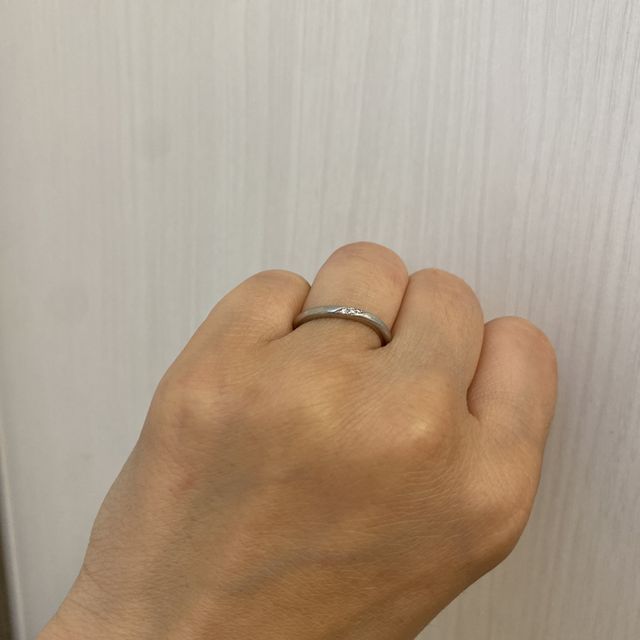 【CRAFY(クラフィ)の口コミ】 指輪にこだわりはなかったので、シンプルで可愛くて価格もリーズナブルな…