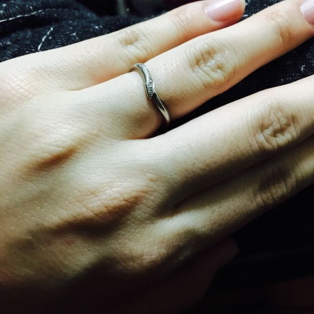 【俄(にわか)の口コミ】 たくさん試着させて頂き何回も悩み戻し…。
俄は高かったのですがデ…