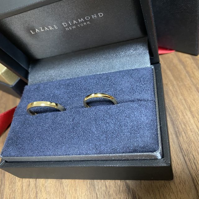 【ラザール ダイヤモンド(LAZARE DIAMOND)の口コミ】 丁寧に指輪の品質についてご説明いただき納得できたので購入しました。
シ…