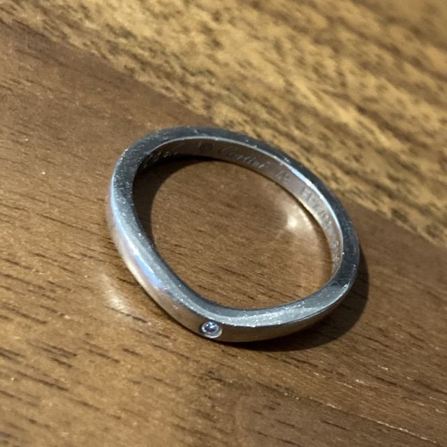 【カルティエ(Cartier)の口コミ】 毎日付けていても違和感のないシンプルなデザインのものを探していました…