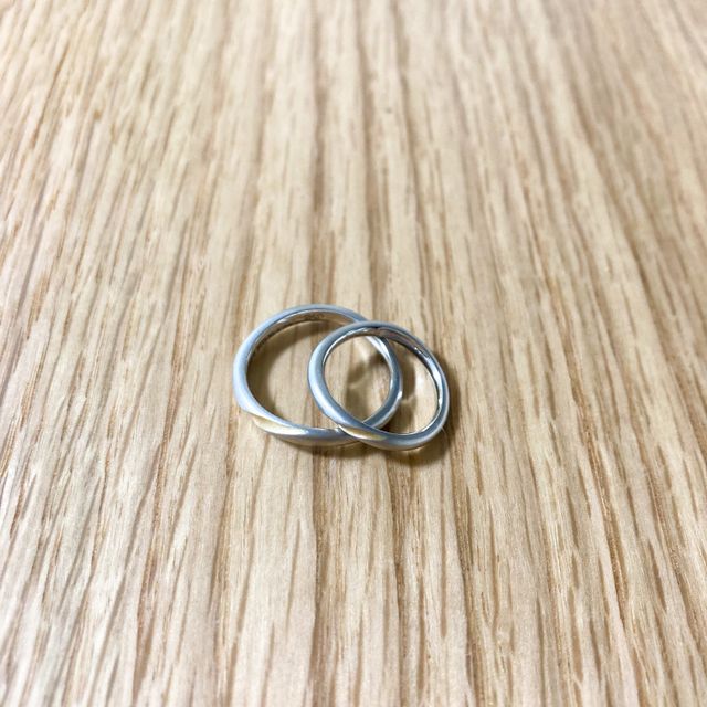 【ケイウノ ブライダル(K.UNO BRIDAL)の口コミ】 サンプルをはめた時にとてもしっくりきました。
お店も綺麗で定員さんの接…