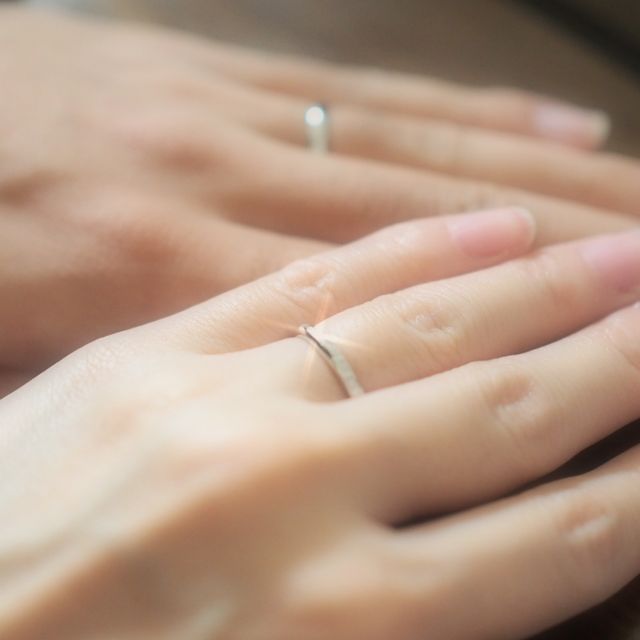 【銀座ダイヤモンドシライシの口コミ】 ダイヤモンドが沢山入っている少し個性的なデザインの指輪が欲しかったの…