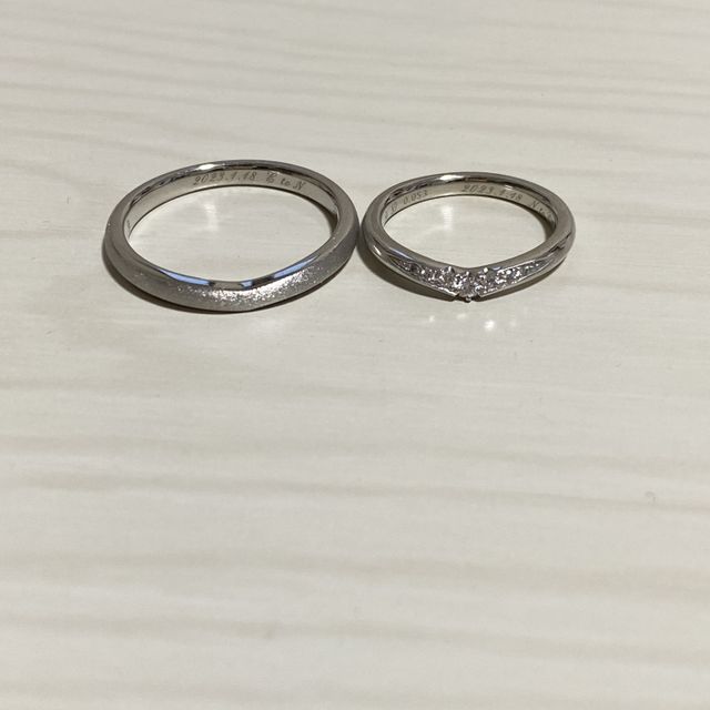 【銀座ダイヤモンドシライシの口コミ】 見た瞬間めっちゃ可愛い！！ってなりました^ ^他の指輪もたくさん見て試着…